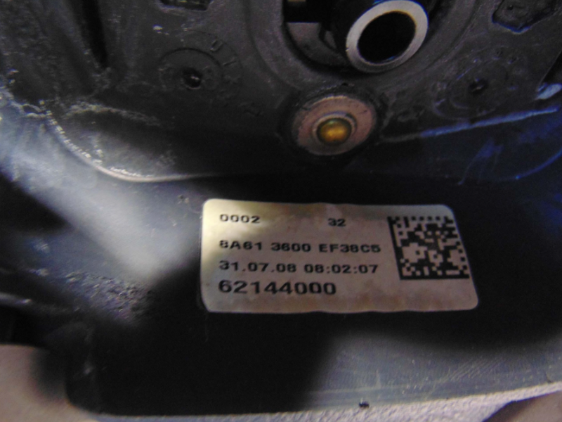 Volan de piele avand codul BA61-3600-EF